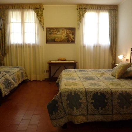 סיינה B&B Casale Virgili מראה חיצוני תמונה