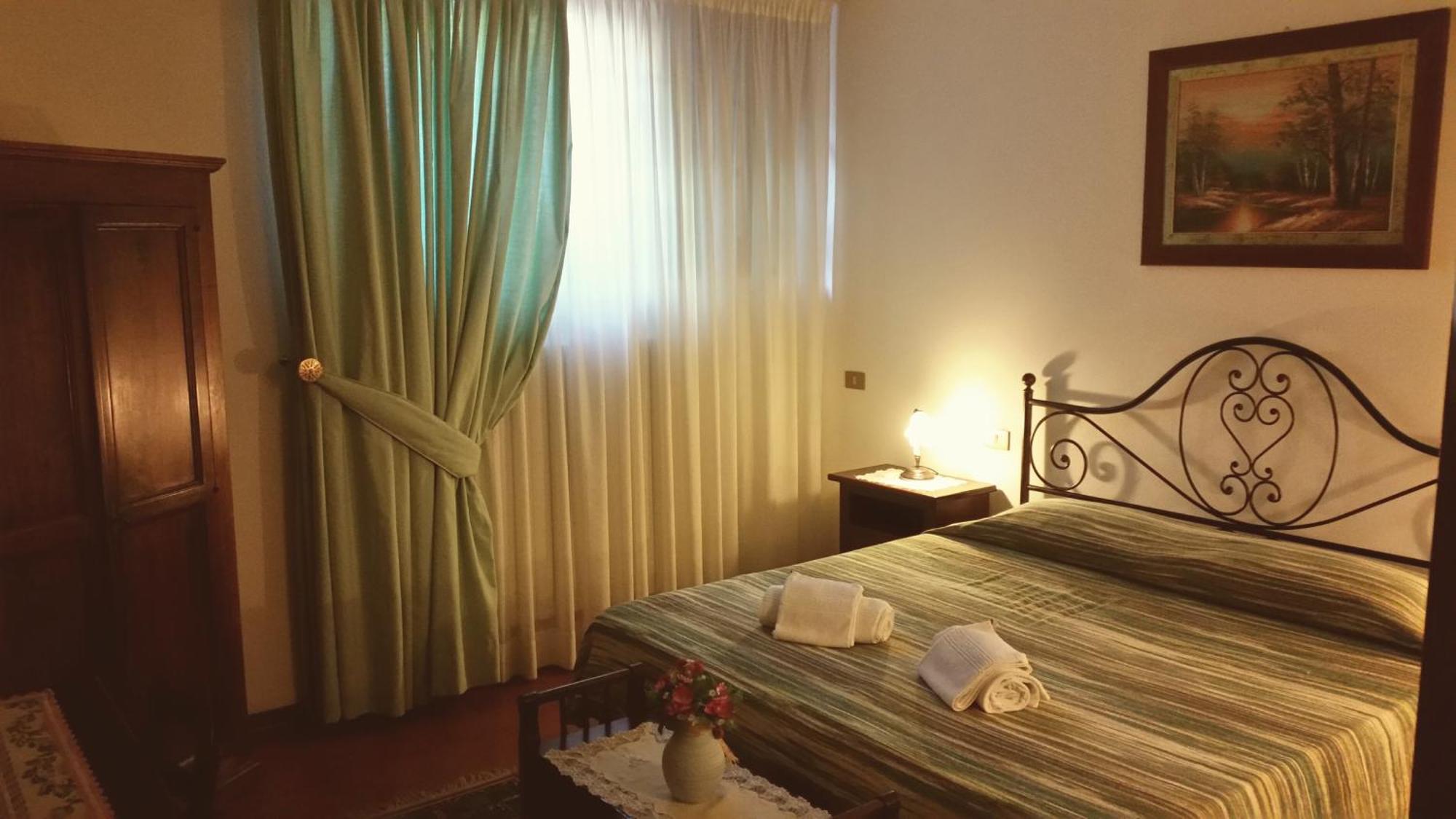סיינה B&B Casale Virgili חדר תמונה